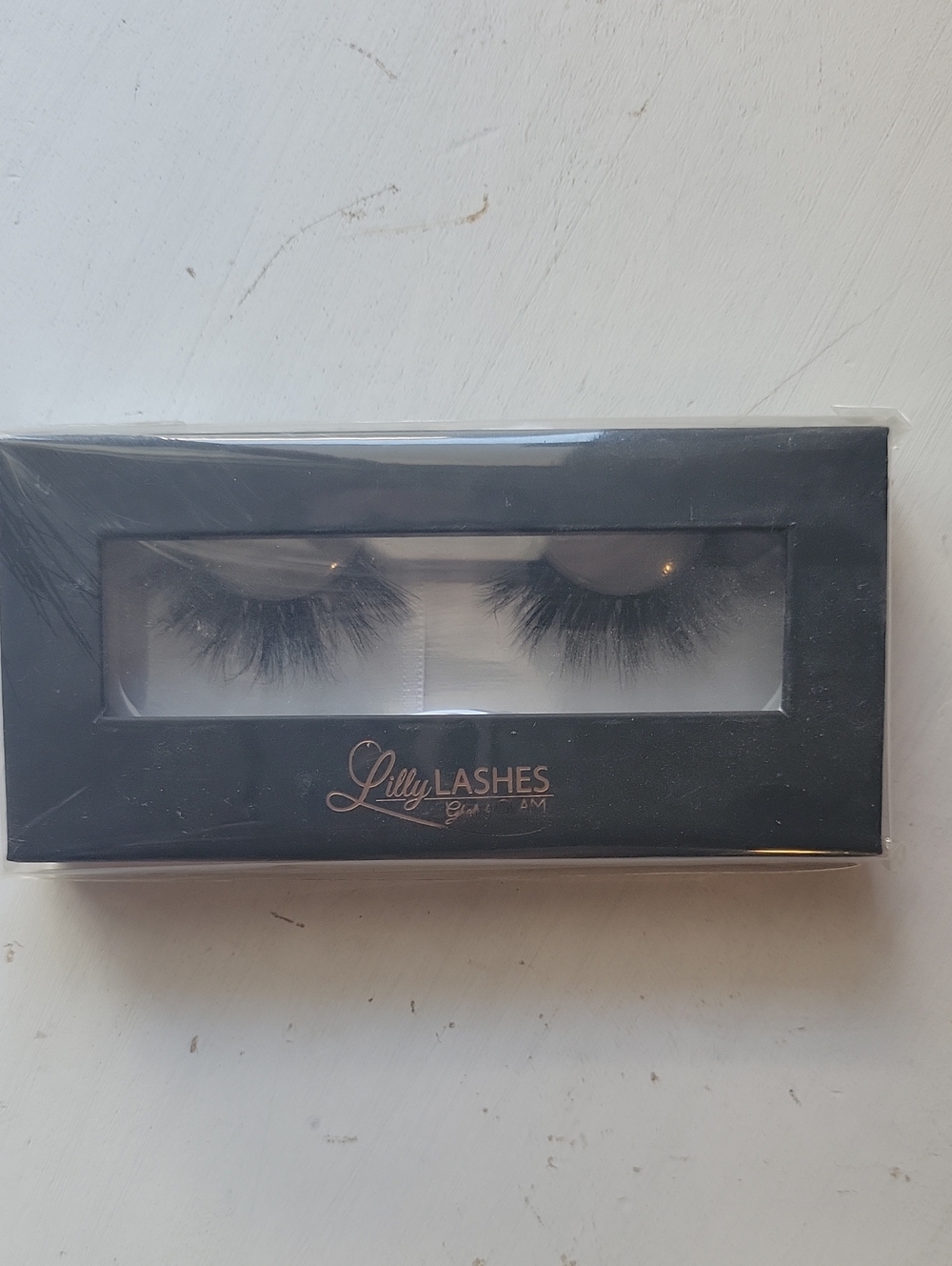 Lilly Lashes Black Voluminous Mink-Style False Eyelashes
